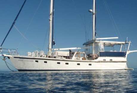 sailing-yacht-hire