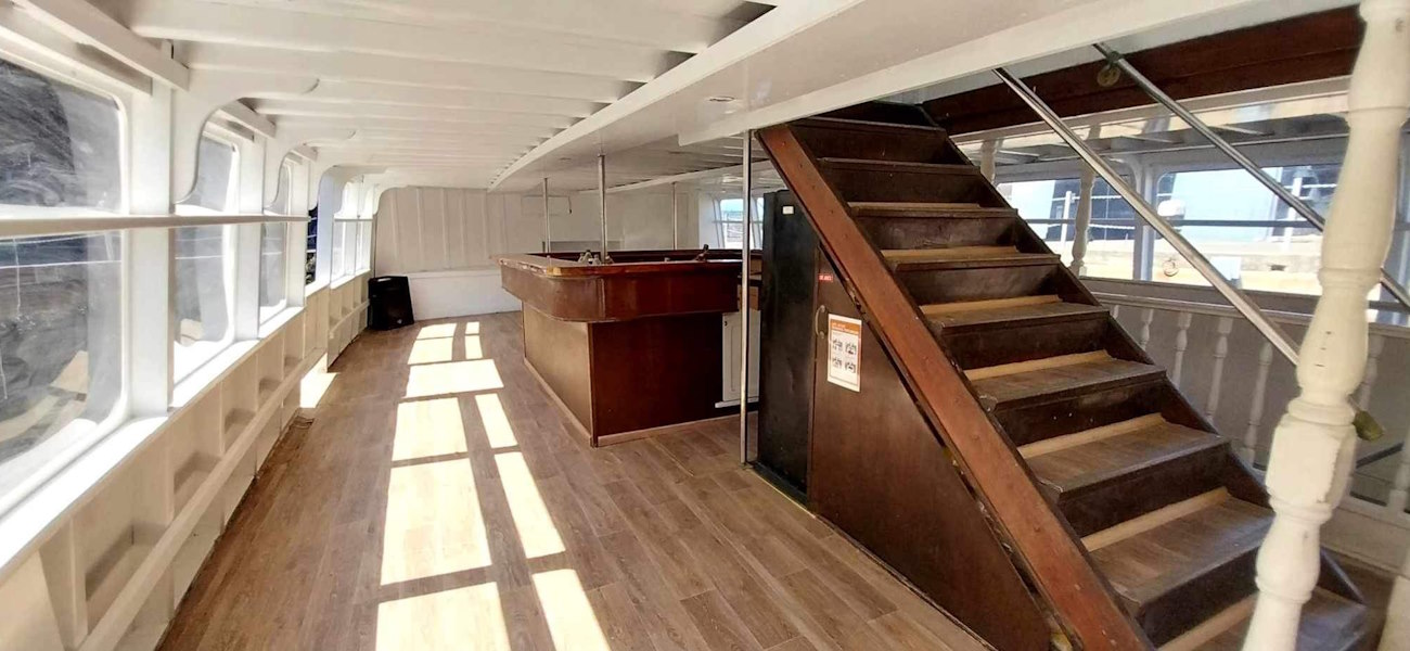 Luna photo 4