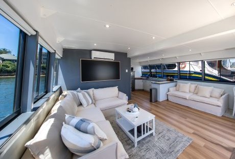 Deckhouse